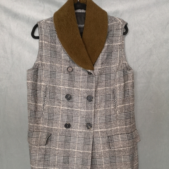 SHOP Y2K Vintage Shearling Collar PLAID Tweed Vest Coat at TheStyleMinr.com - Picture 5 of 16